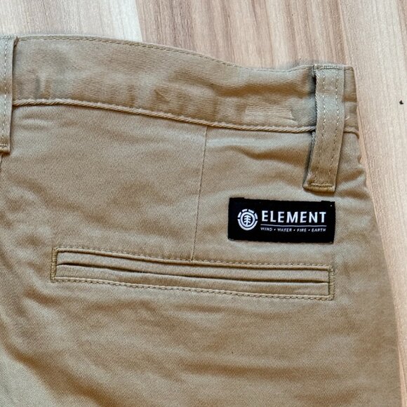 Bundle Of Boys Walkshorts (2) - Picture 12 of 12